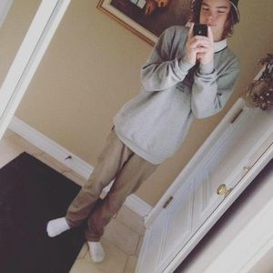 Meet your Posher, Samuel